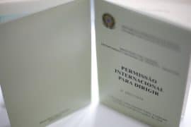 Exemplo de permissão internacional para dirigir