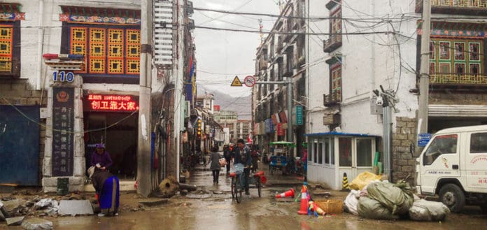 tibet-lhasa-feat
