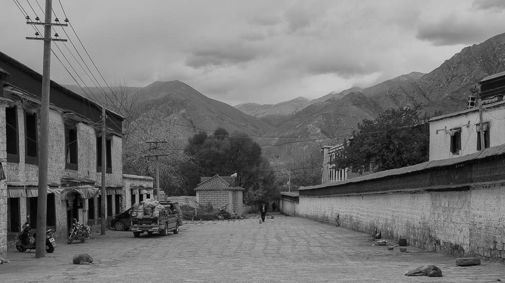 O que fazer em Lhasa, no Tibet: visita ao monastério Sera