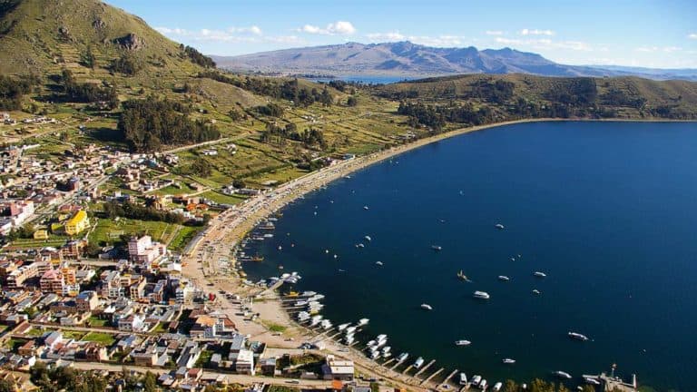 Bolívia – Um Pulinho no Lago Titicaca