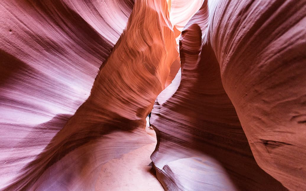 upper ou lower antelope canyon