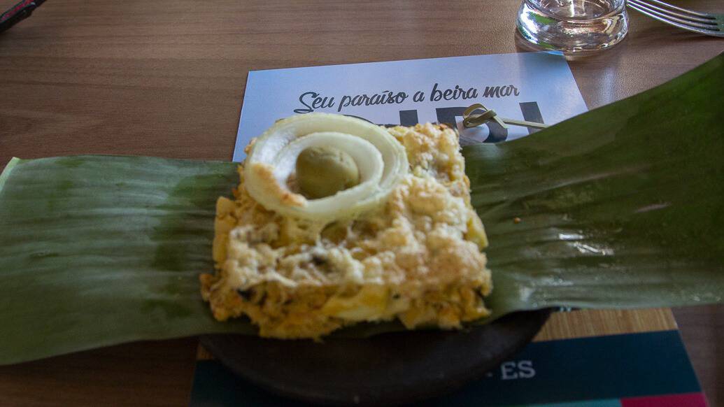 Torta capixaba, no Restaurante Recanto da Pedra, em Iriri, ES