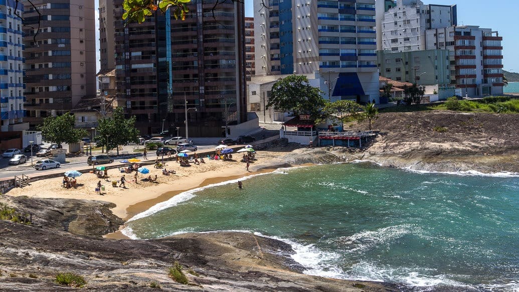 3 cidades para visitar no litoral sul do ES