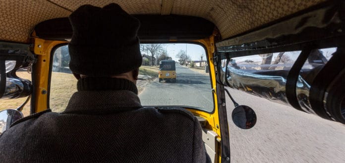 Tour de tuk tuk em Soweto Blog de viagem