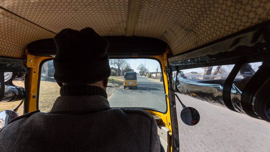 Passeio de tuk tuk em Soweto