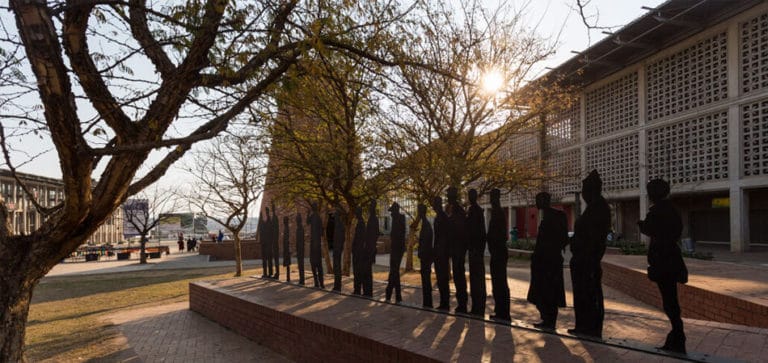 Walter Sisulu Square of Dedication: museu a céu aberto em Soweto