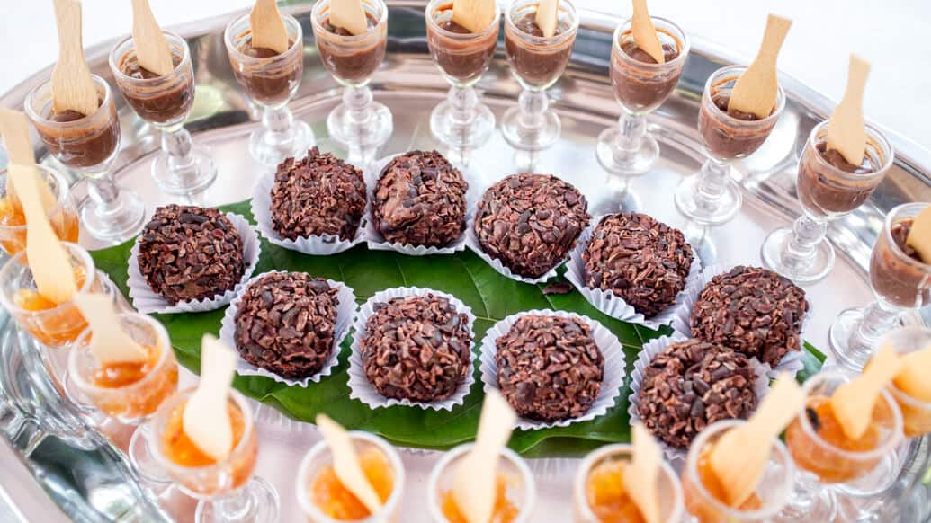 Degustação do famoso chocolate da Ilha do Combu, no Pará