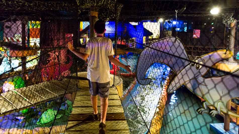 Vale dos Dinossauros no Parque da Mônica em SP