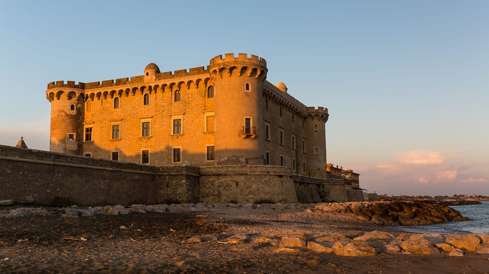 Castelo Santa Severa na Itália