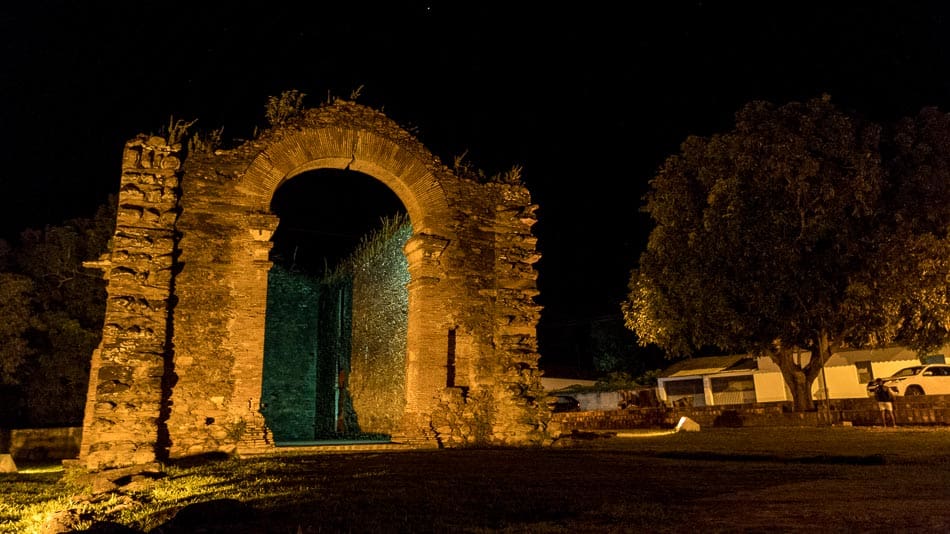 Ruínas históricas em Natividade, berço histórico do Tocantins