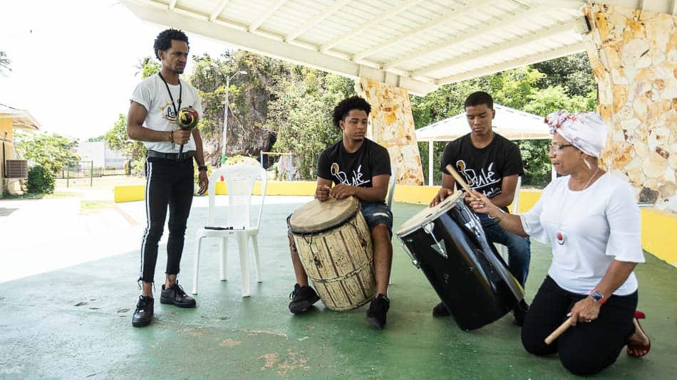 Instrumentos de Bomba, ritmo de Porto Rico