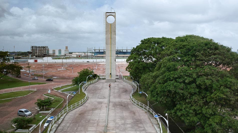 Monumento do Marco Zero do Equador em Macapá