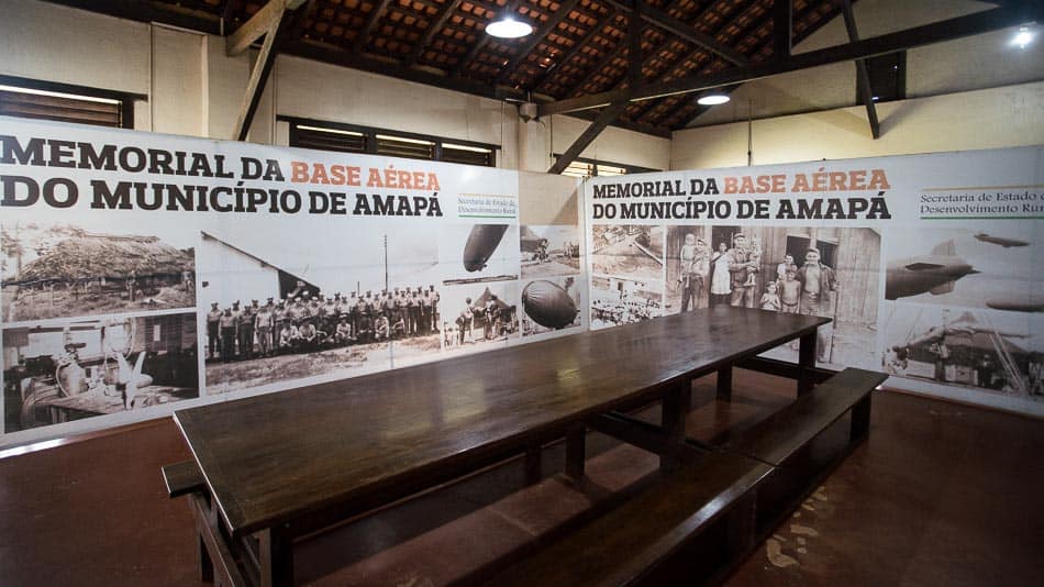 Interior do Museu na Base Aérea do Amapá