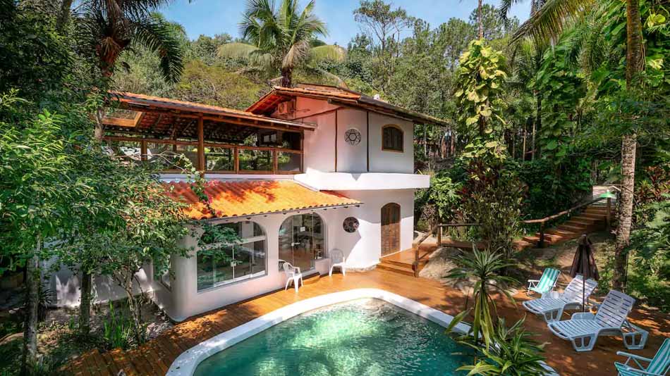 Airbnb no litoral norte de SP: casa para alugar em Ilhabela