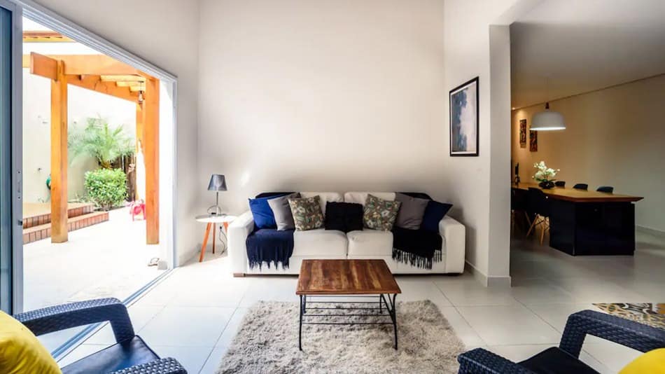 Casa para alugar no Airbnb em Juquei, no litoral norte de SP