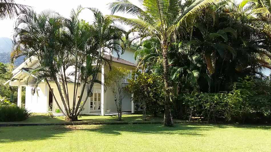 Casa para alugar na praia de Paúba, litoral norte de SP