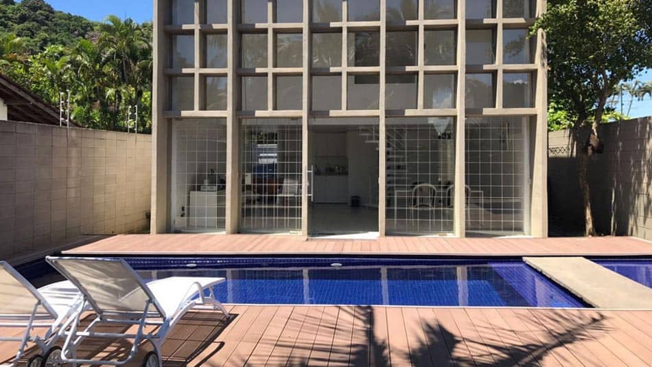 Casa para alugar no Airbnb no Guarujá