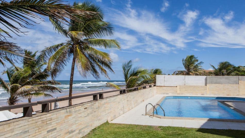 Casa na beira da praia para alugar no Airbnb em Salvador