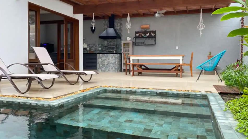 Casa perto da praia disponível para aluguel no Airbnb em Juquehy