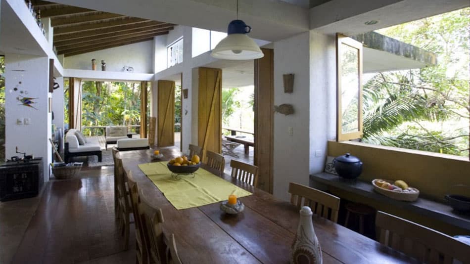 Casa com vista para alugar no Airbnb em Ubatuba