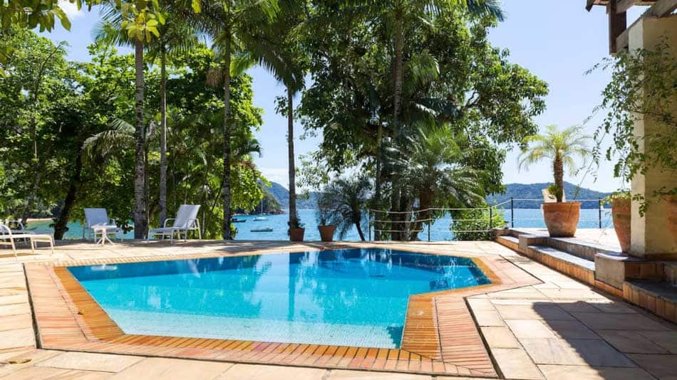 Casa para alugar no Airbnb em Ubatuba na Praia do Flamengo