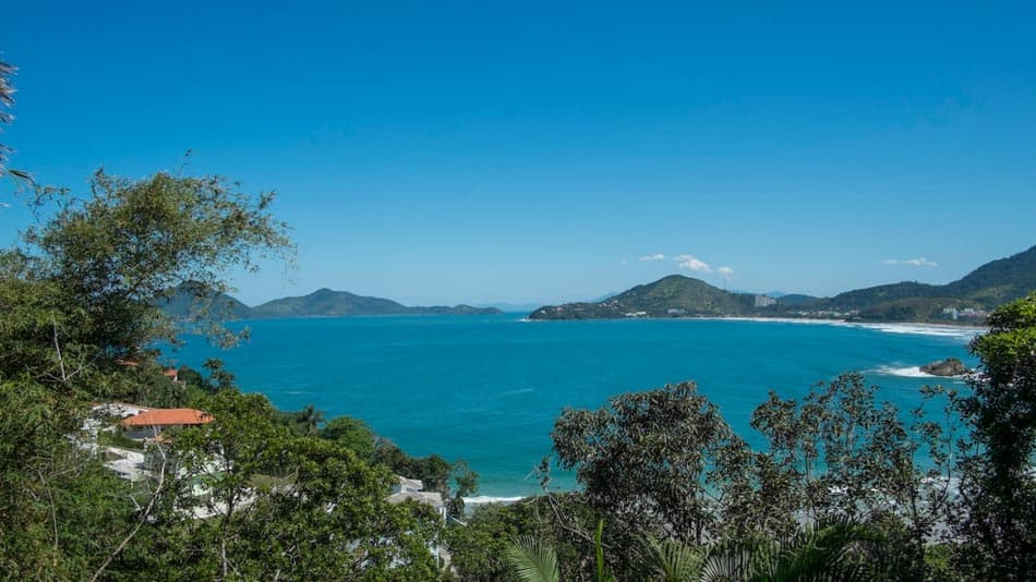 Apartamento com vista para alugar no Airbnb em Ubatuba no Centro