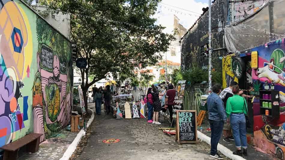 Sábado no Beco do Batman