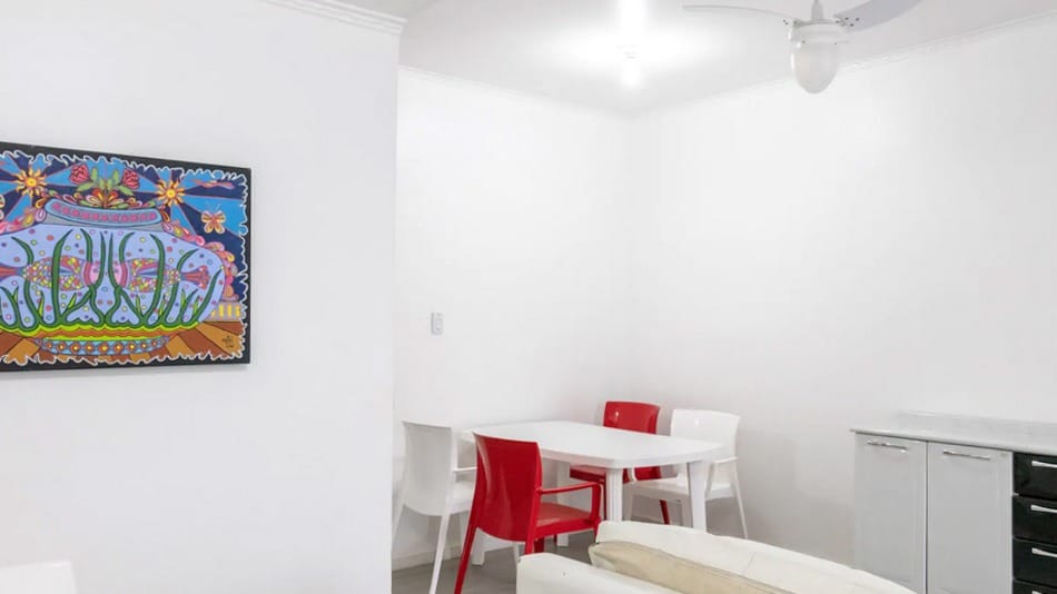 Apartamento na Praia da Guilhermina para alugar no Airbnb na Praia Grande