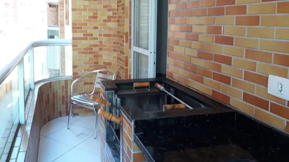 Apartamento para alugar a uma quadra da praia no Airbnb em Praia Grande