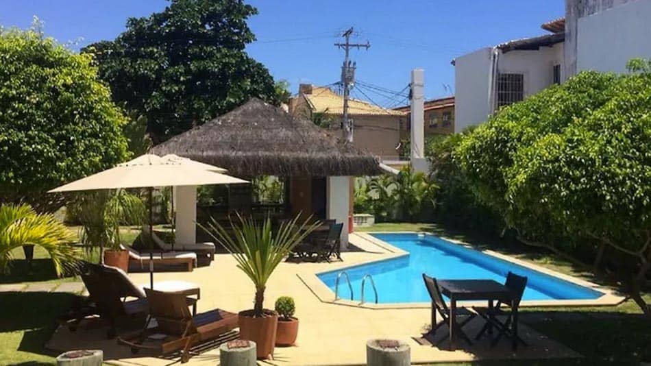 Casa para alugar em Salvador com piscina e na praia