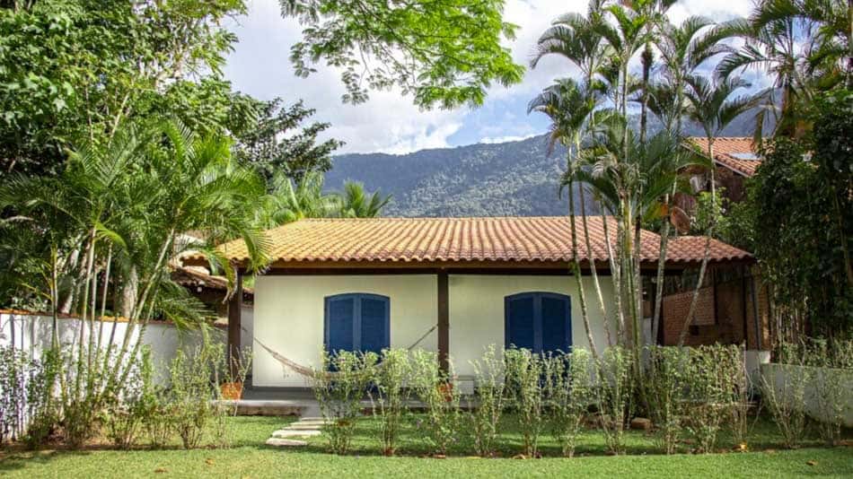 Bela casa para alugar no litoral norte de SP em Guaecá