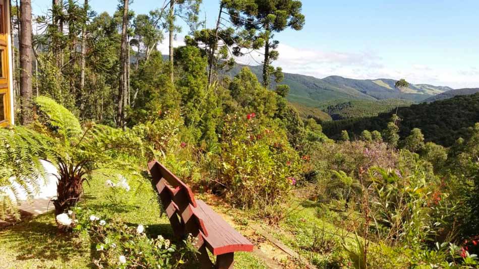 Casa com vista para alugar em Monte Verde