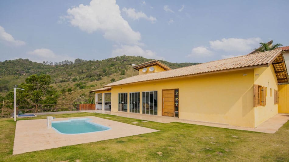 Casa para alugar em Atibaia em lugar tranquilo