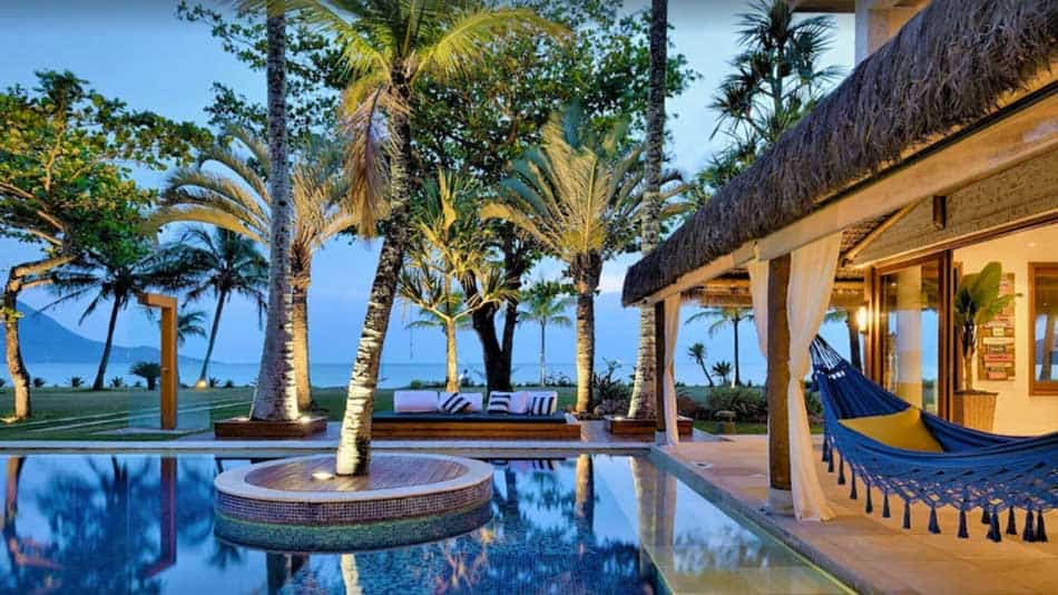 Casa para alugar no litoral norte de SP em Guaecá em frente ao mar