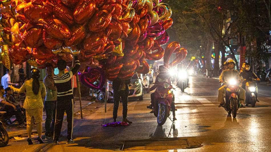 Ruas de Hanoi durante o Tét