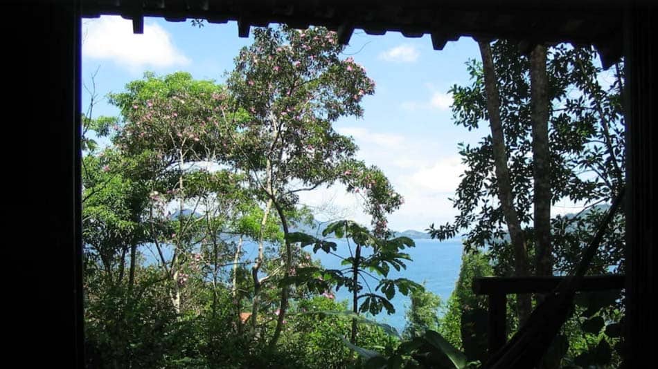 Bangalô para alugar em Ubatuba no Tenório