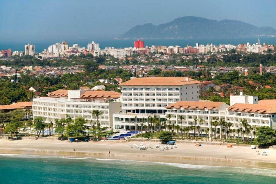 Os melhores hotéis pé na areia em SP: Sofitel Guarujá Jequitimar