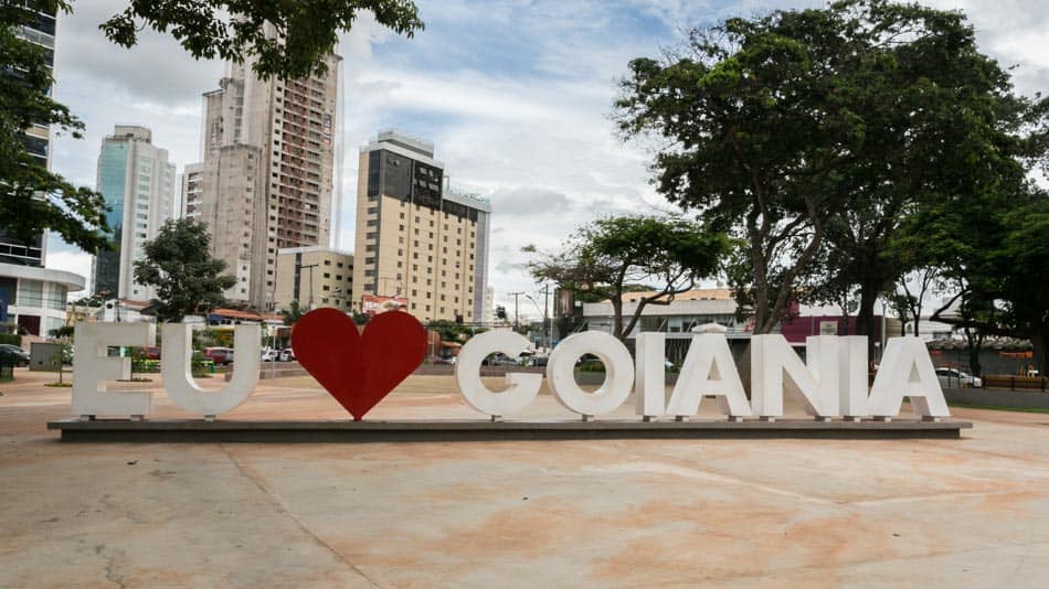 Letreiro 'eu Amo Goiânia' na Praça do Sol