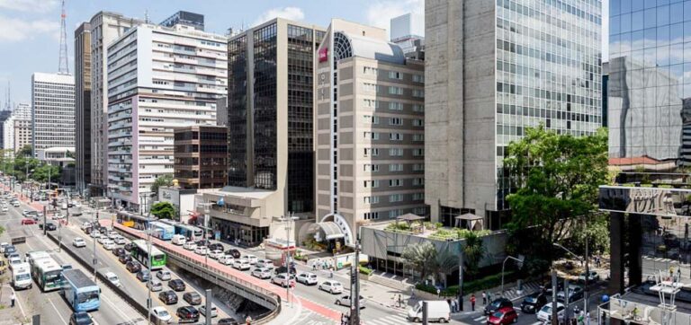 21 melhores hotéis perto da Avenida Paulista: dos mais baratos aos mais luxuosos
