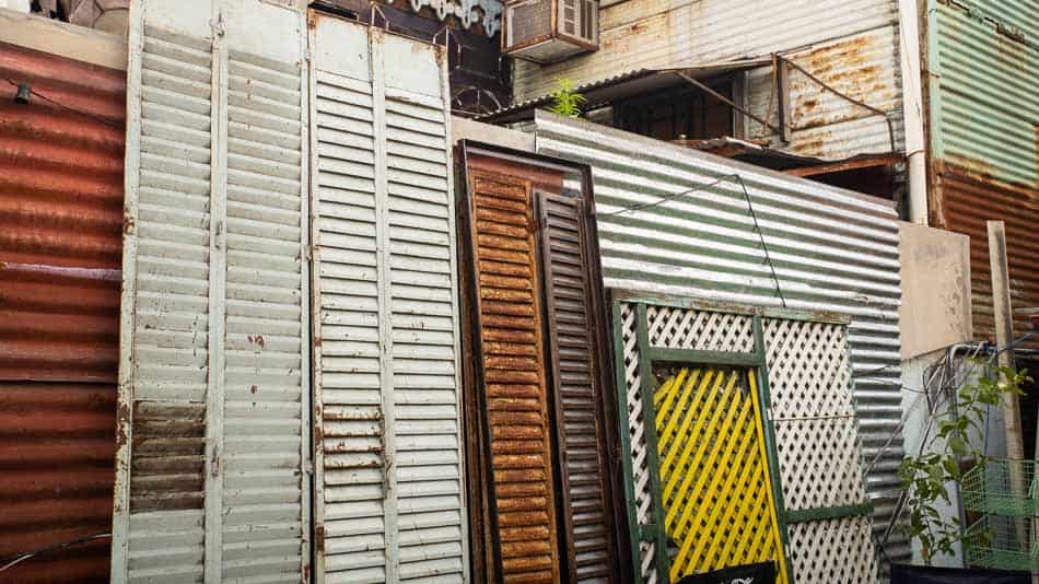 Os conventillos no Caminito em Buenos Aires eram construídos com materias que sobravam dos navio que traziam os imigrantes