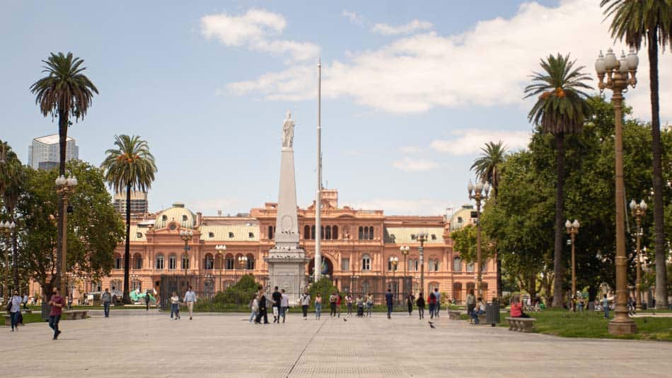 Plaza de Mayo no centro de Buenos Aires