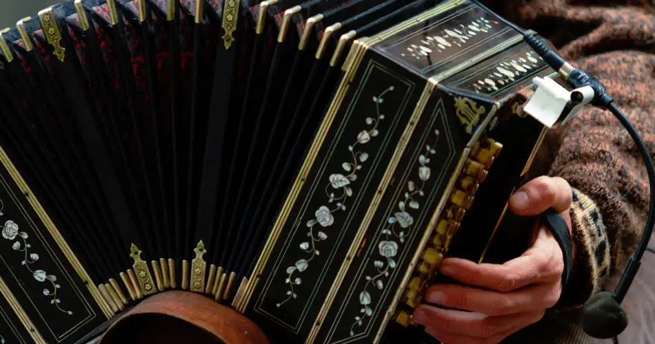 O bandoneon é um dos instrumentos símbolos do Tango