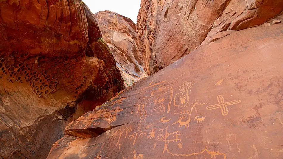 Petróglifos no Valley of Fire State Park, perto de Las Vegas