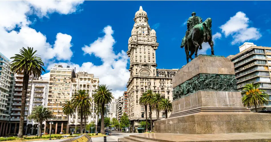 Viagem para Montevidéu no Uruguai