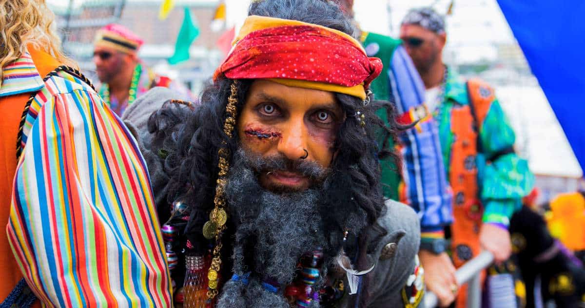 Desfile durante a Gasparilla, em Tampa