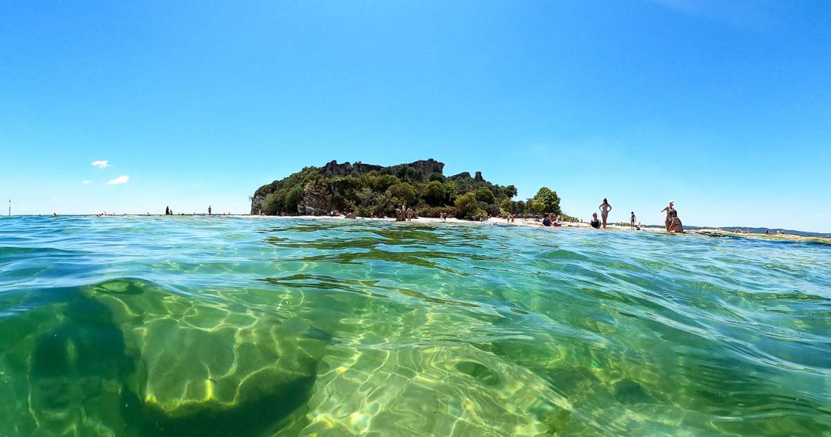 Banho no Lago de Garda, na Giamaica Beach