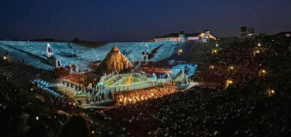 Festival de ópera na Arena de Verona