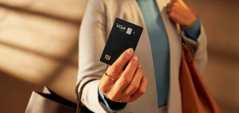 Cartão de crédito Nomad Explorer: conheça essa novidade que oferece cashback em dólar e outros benefícios.