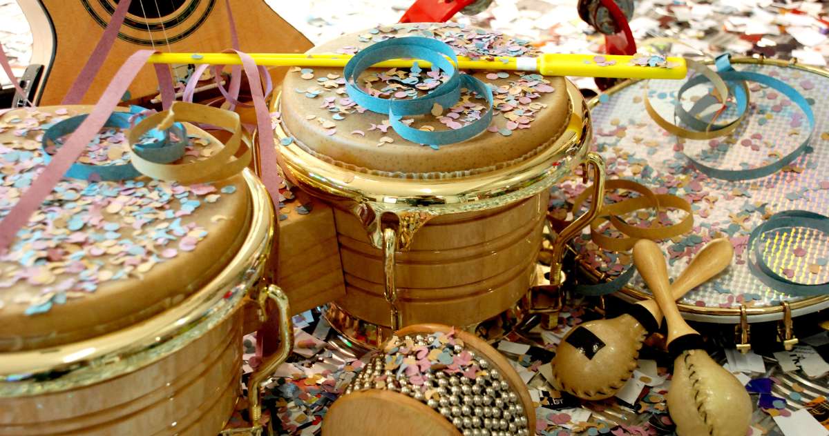 Instrumentos do carnaval de Salvador